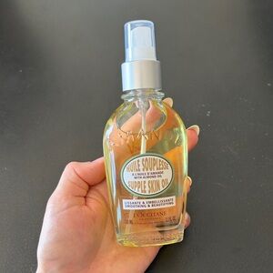 L'Occitane Supple Skin Oil with Almond Oil - Golden